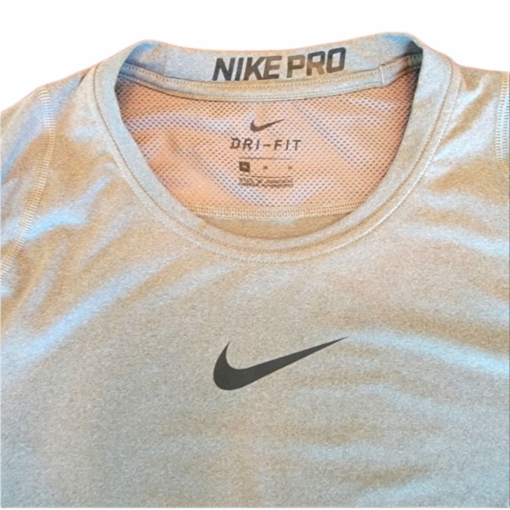 Men's guys NIKEPRO Nike dri-fit shirt performance - Picture 1 of 6